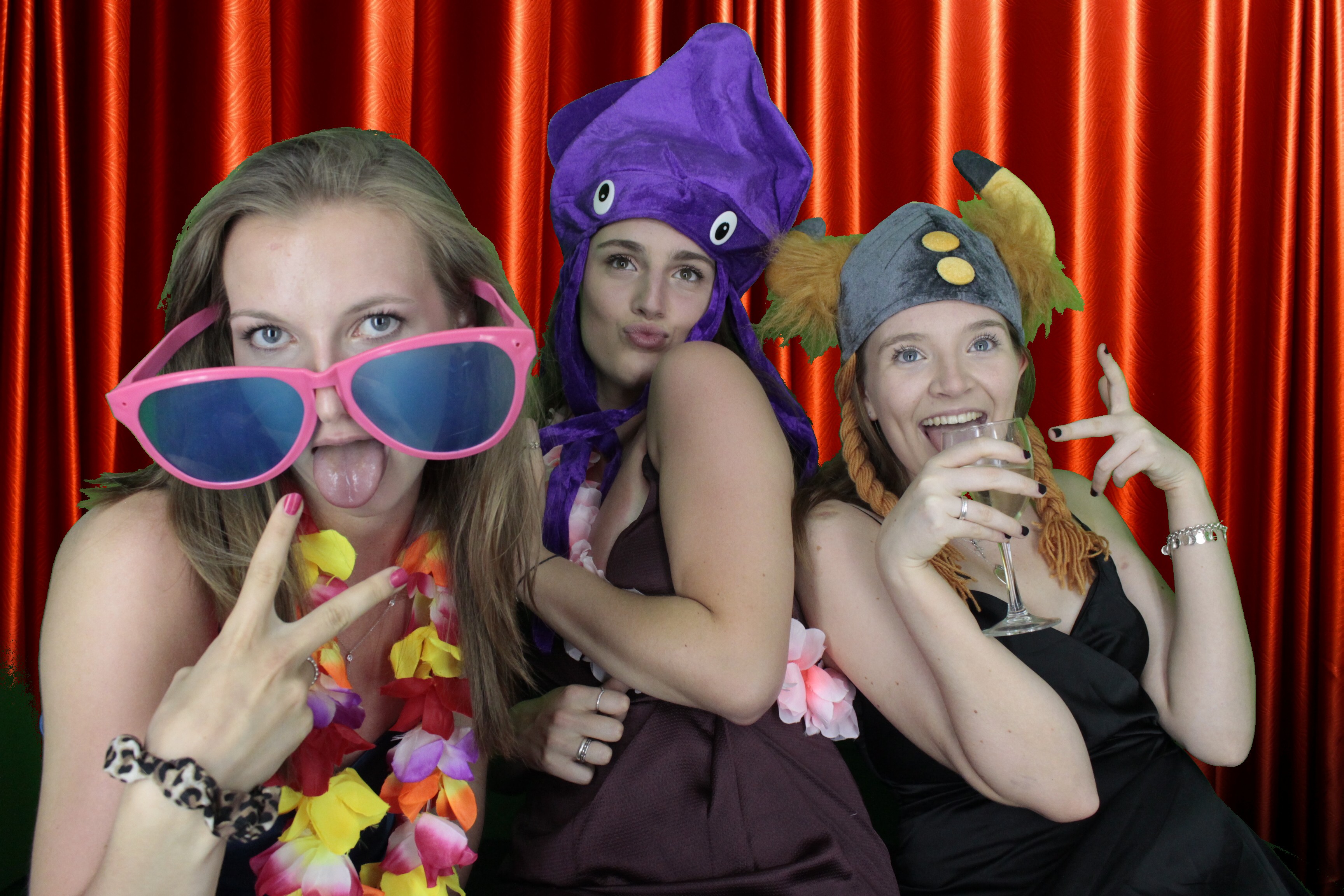 St Gabriel's Leavers 2019 | View more photos from the event at gallery.myphotoboothexperience.co.uk/u/MyPhotoBoothExperienceLtd/St-Gabriels-Leavers-2019